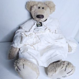 Handmade Signed Lonnie St. Martin bear numbered limited edition.
